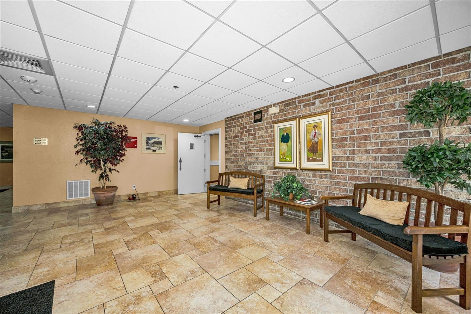 INNISBROOK - Residential