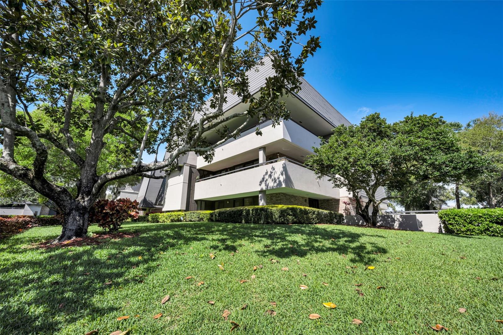 INNISBROOK - Residential