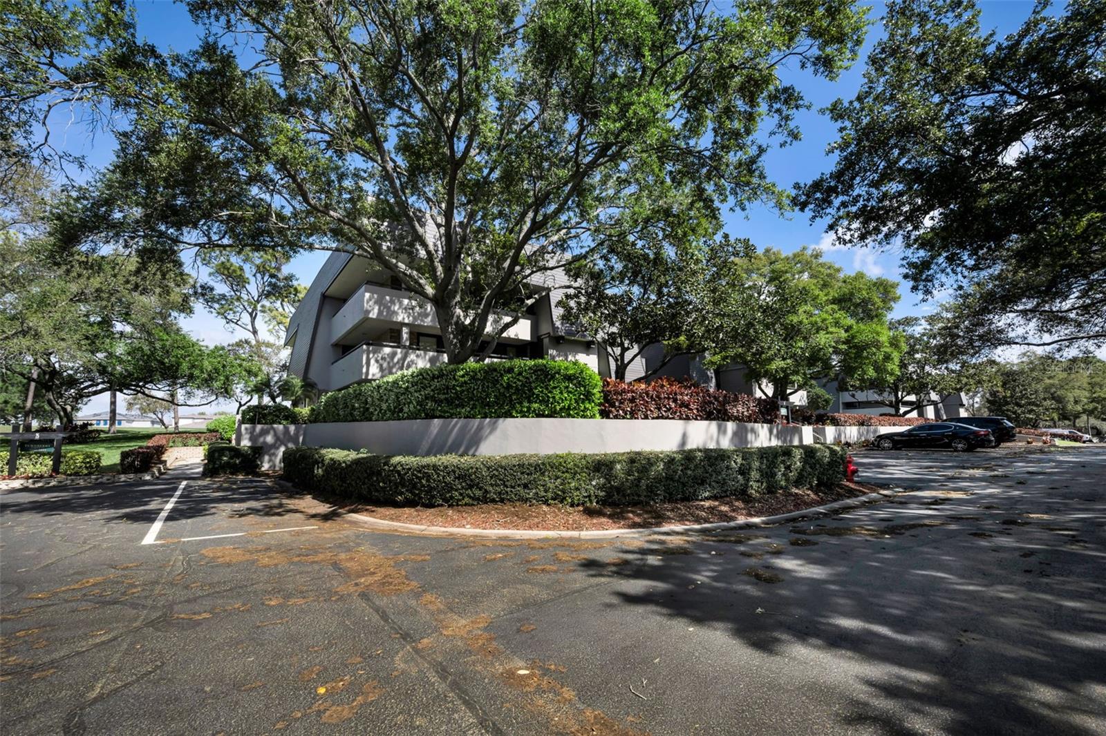 INNISBROOK - Residential