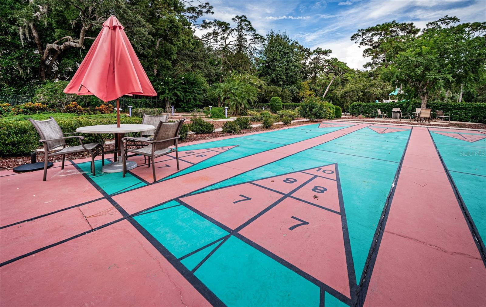 INNISBROOK - Residential