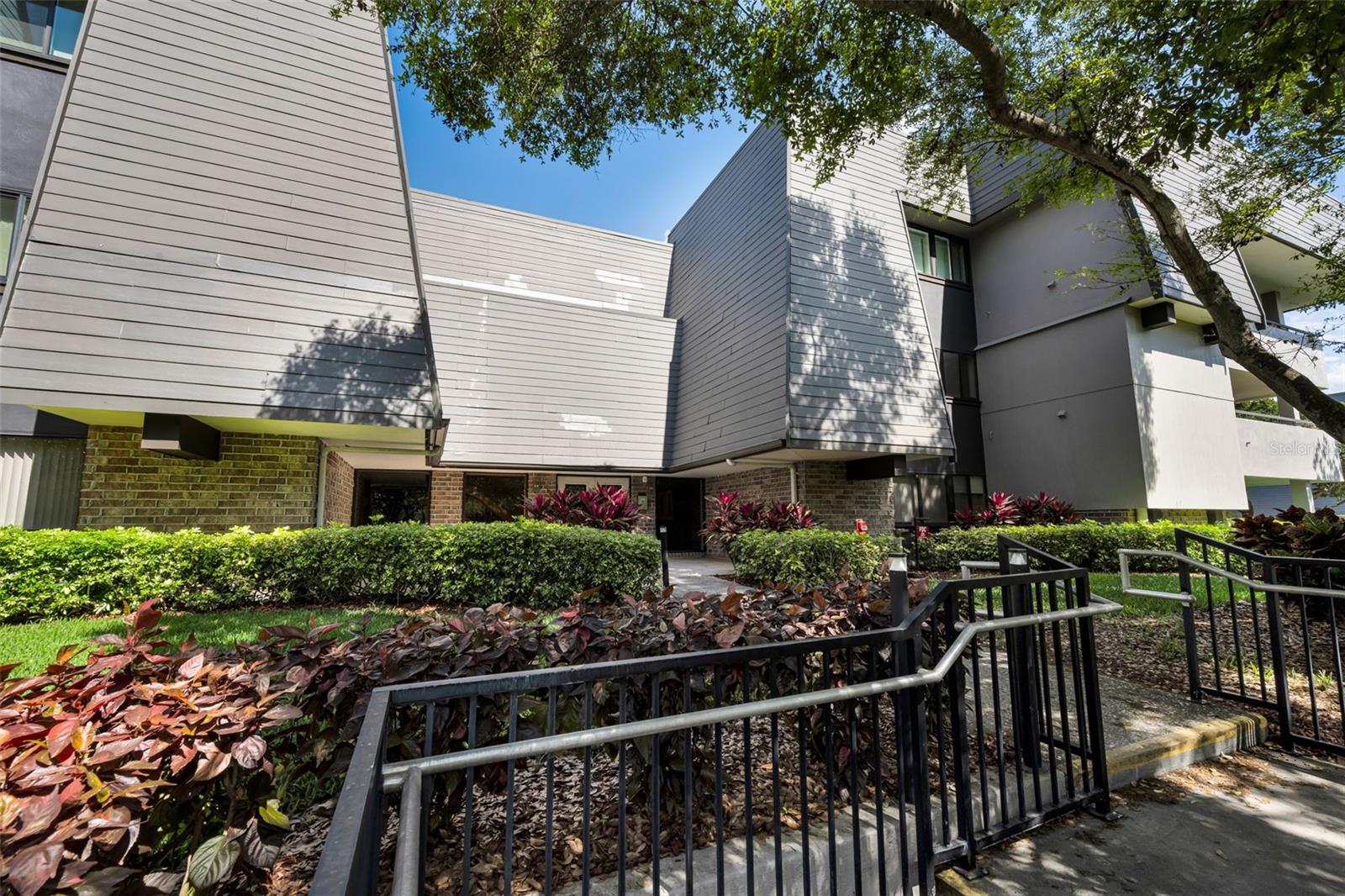 INNISBROOK - Residential