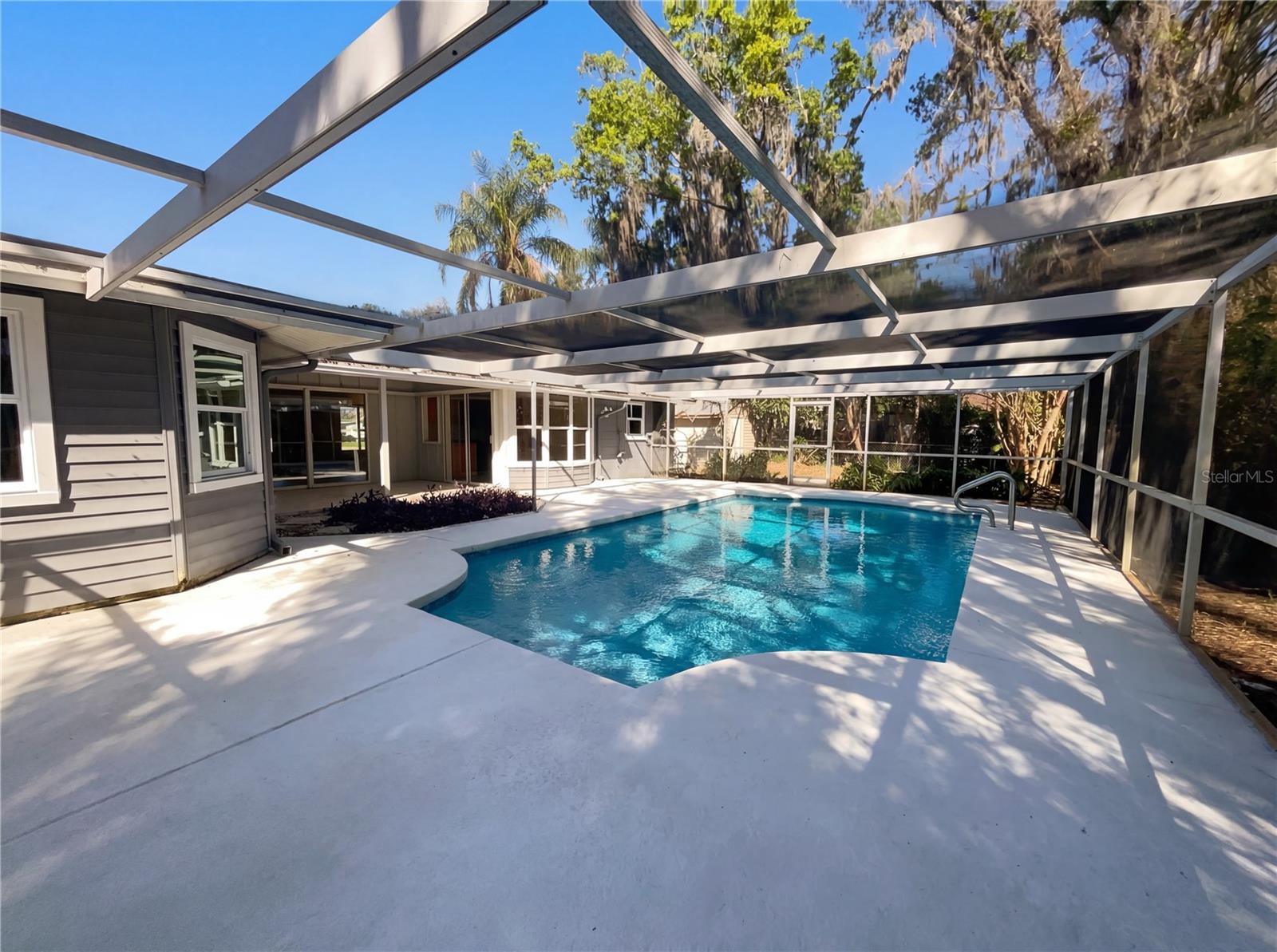 SUNLAKE PARK UNIT 01 - Residential