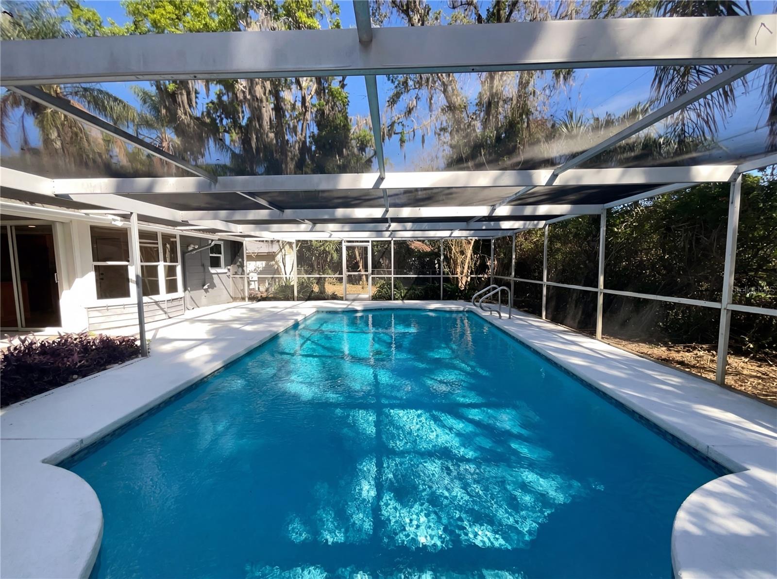 SUNLAKE PARK UNIT 01 - Residential