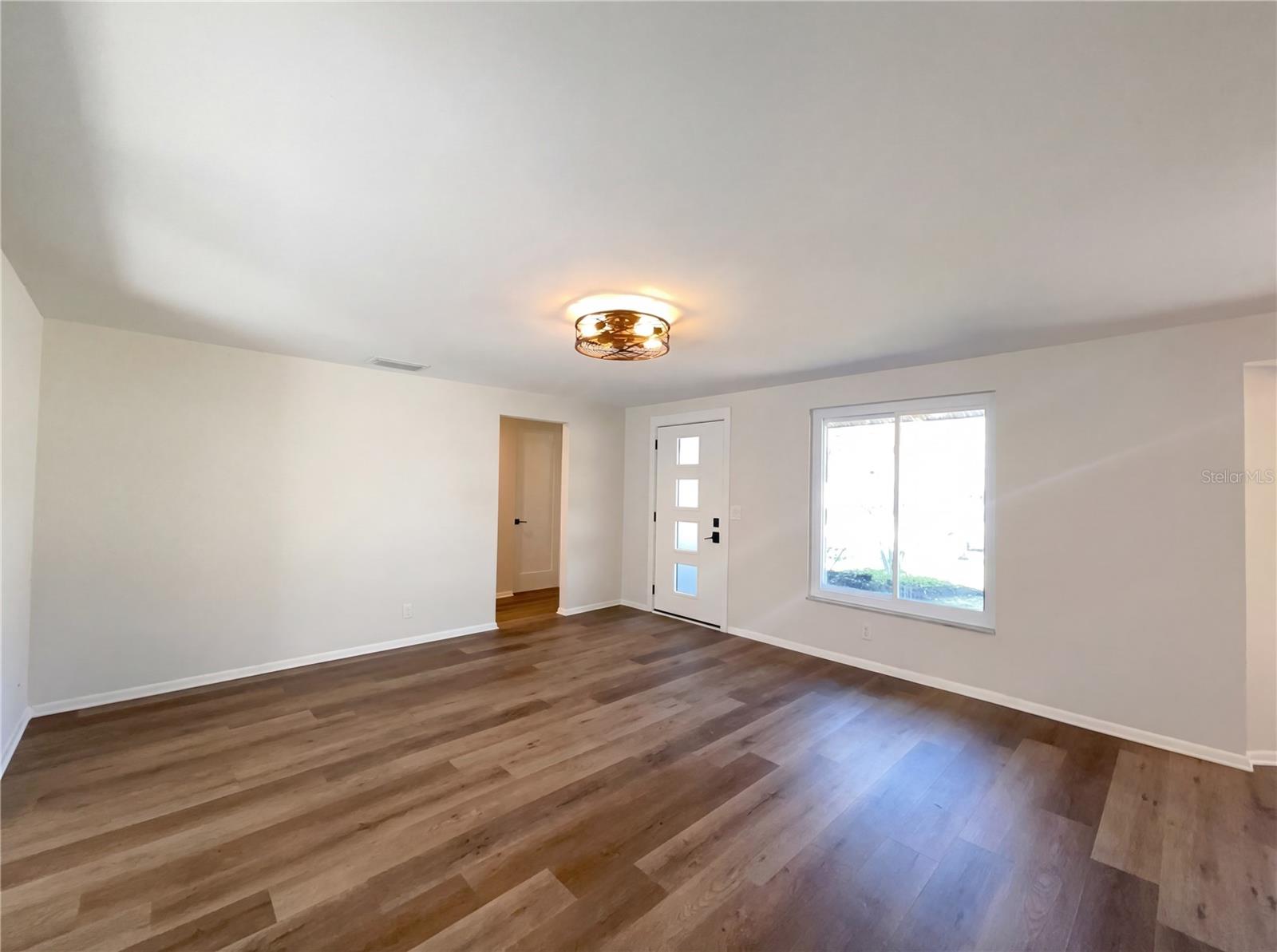 SUNLAKE PARK UNIT 01 - Residential