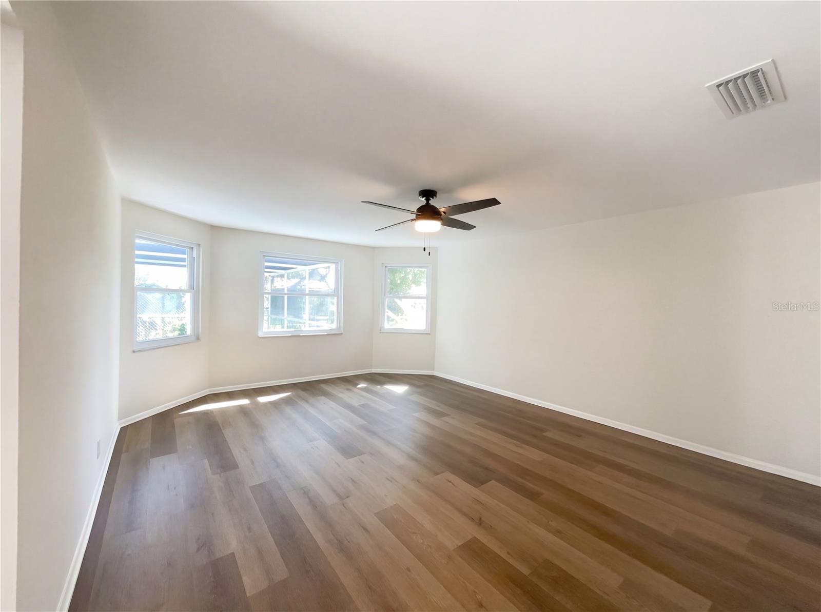 SUNLAKE PARK UNIT 01 - Residential