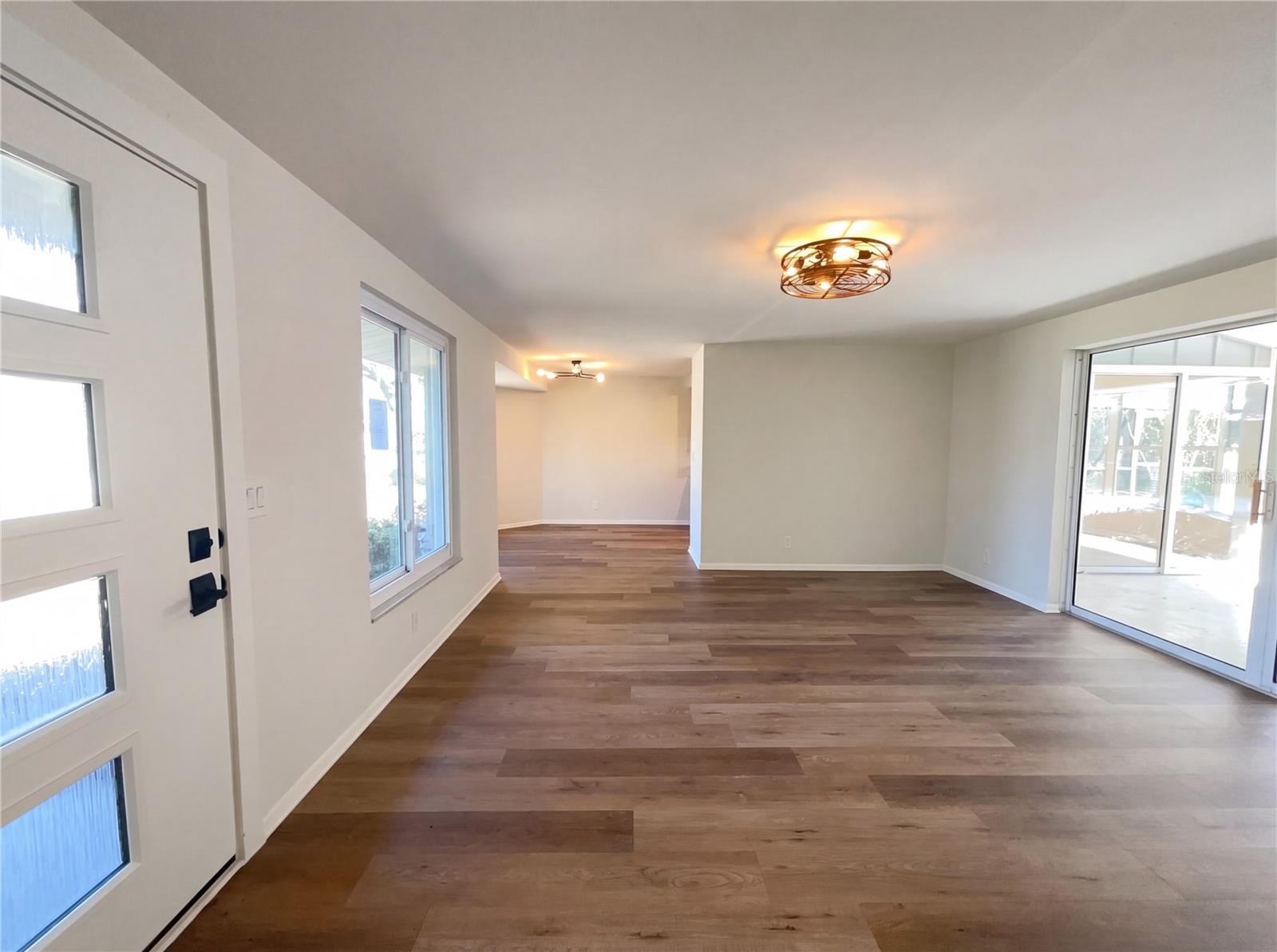 SUNLAKE PARK UNIT 01 - Residential