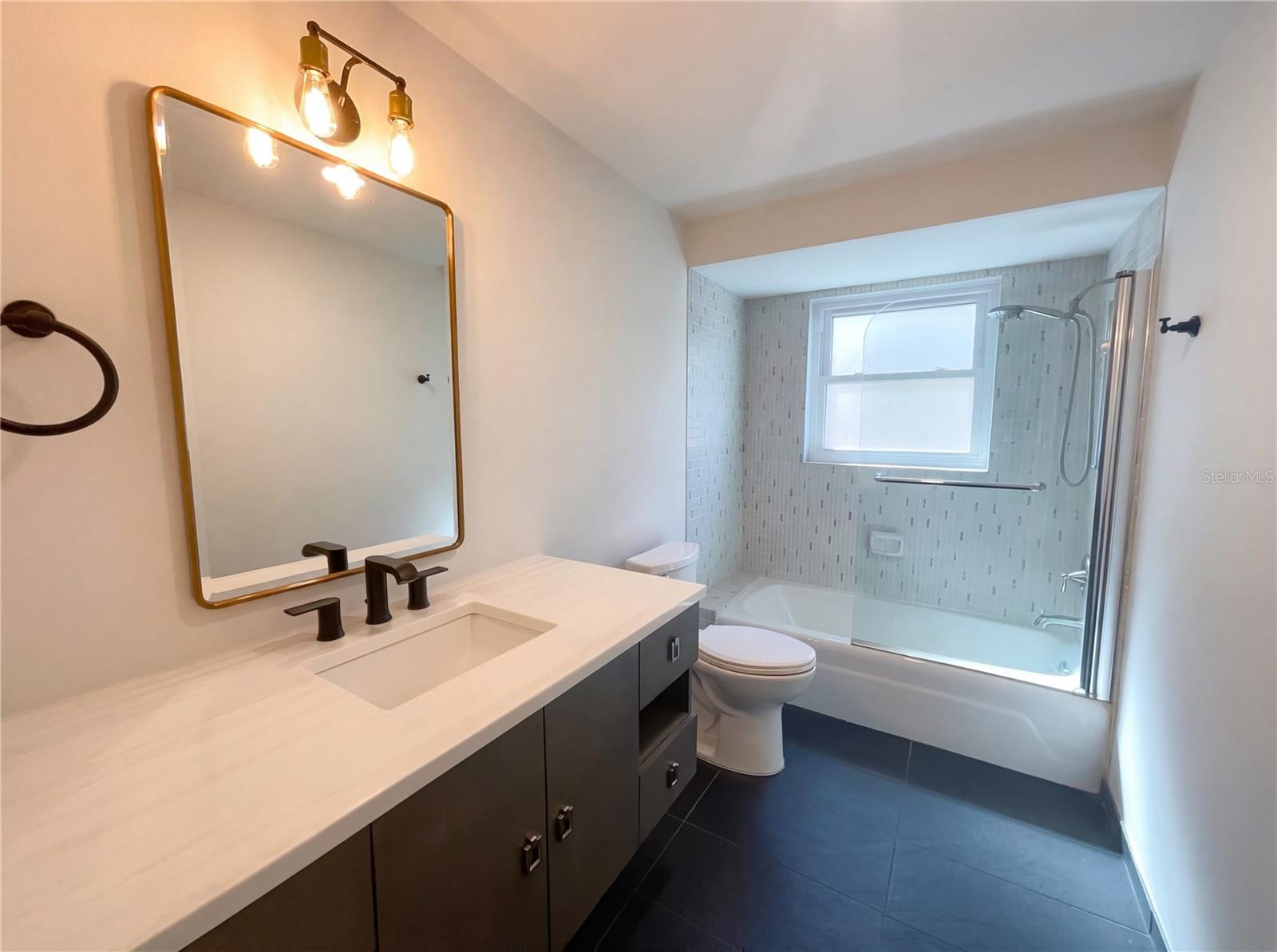 SUNLAKE PARK UNIT 01 - Residential