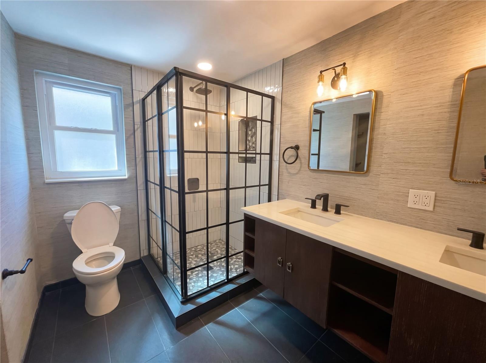 SUNLAKE PARK UNIT 01 - Residential