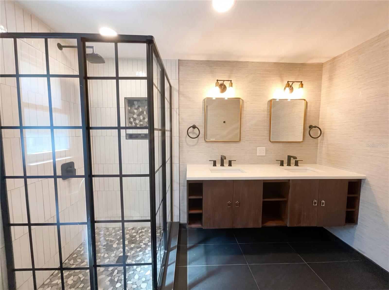 SUNLAKE PARK UNIT 01 - Residential