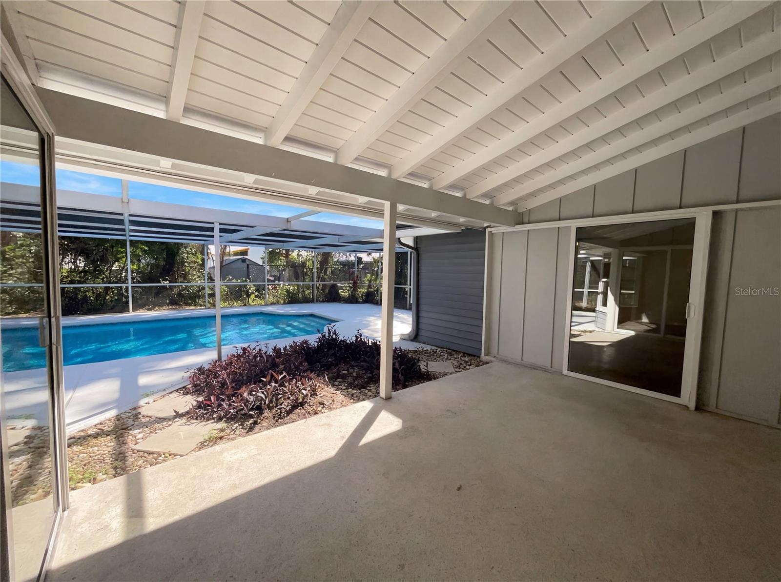 SUNLAKE PARK UNIT 01 - Residential