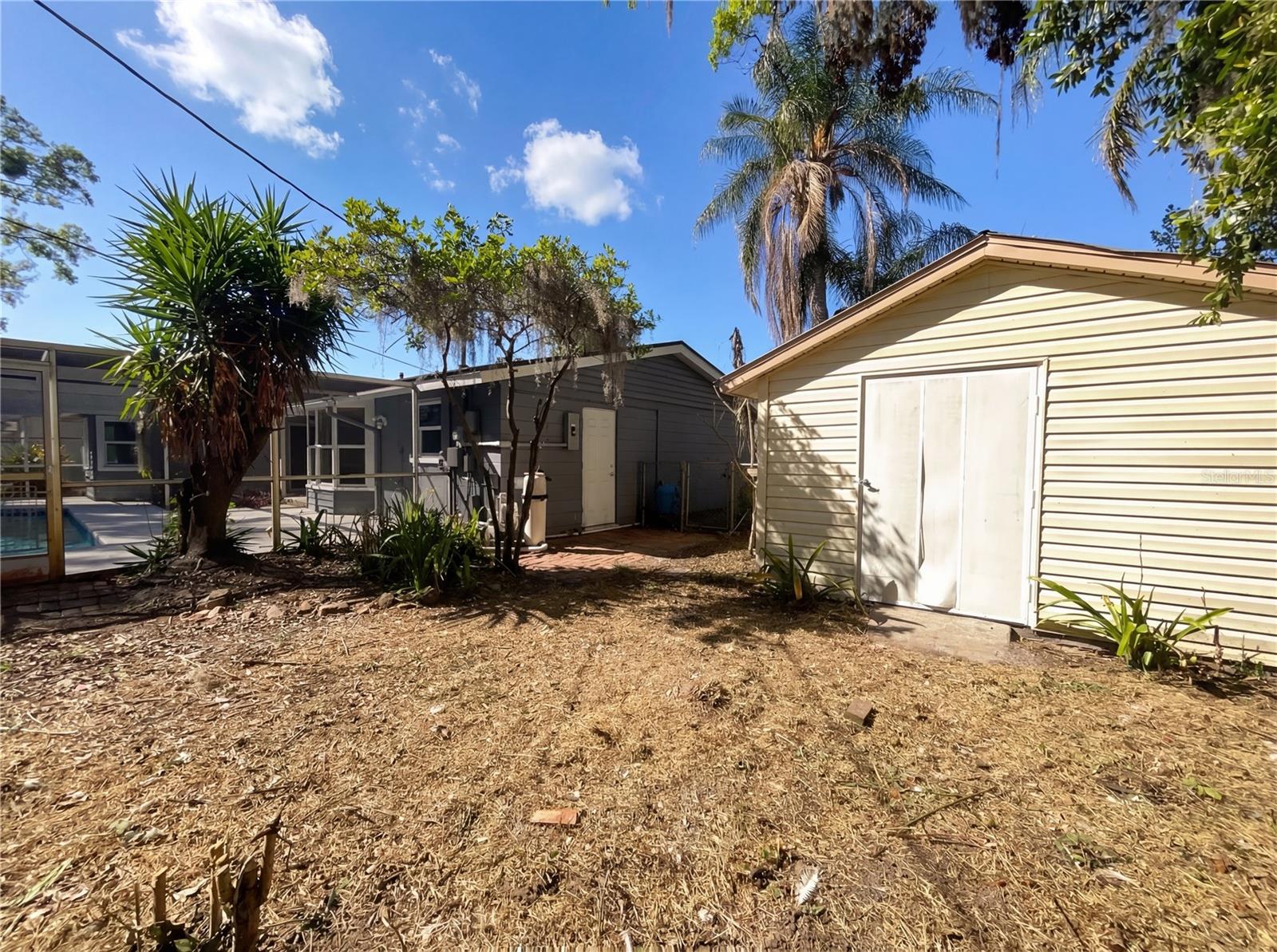 SUNLAKE PARK UNIT 01 - Residential