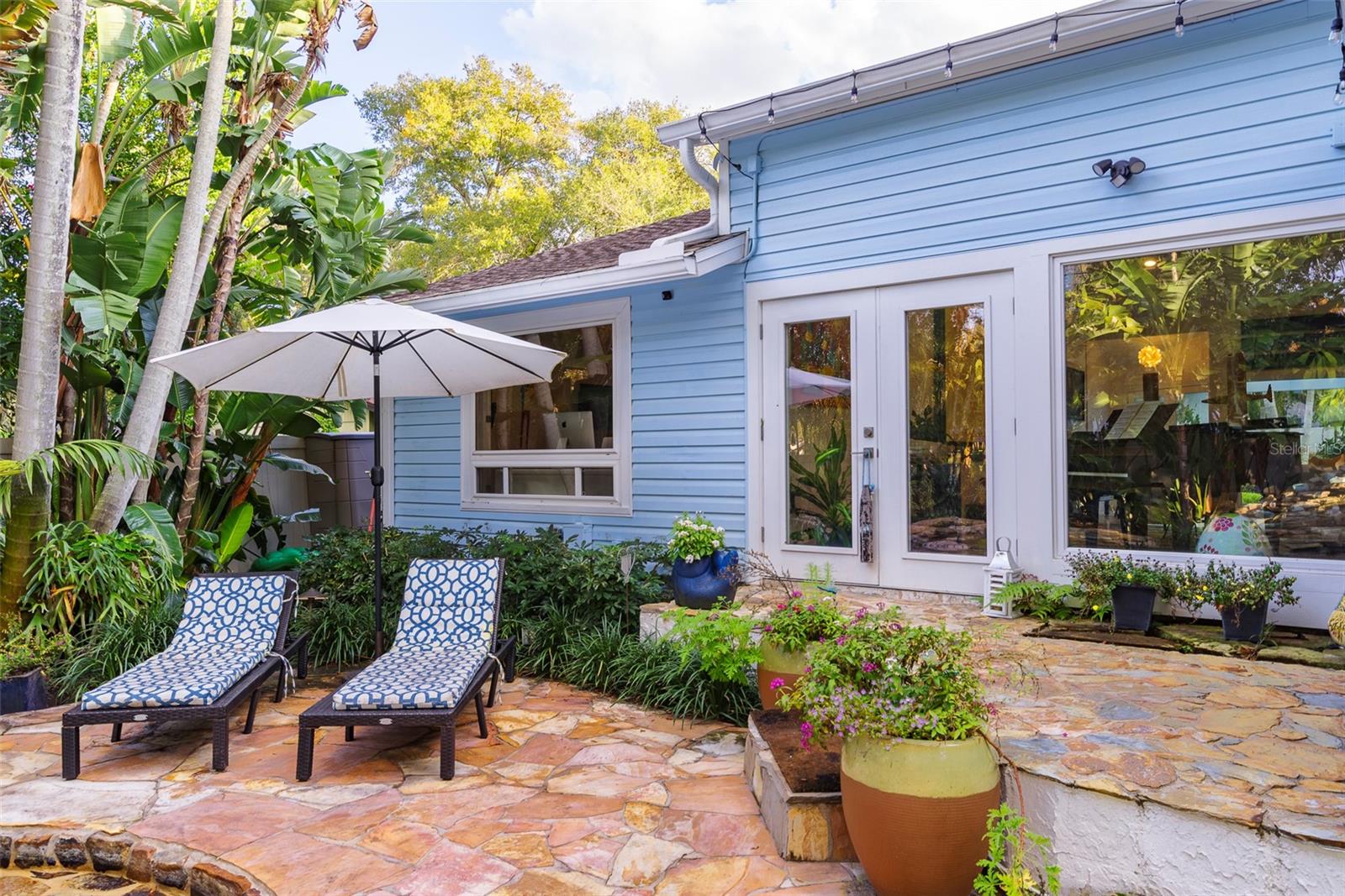 MONTICELLO PARK - Residential Lease