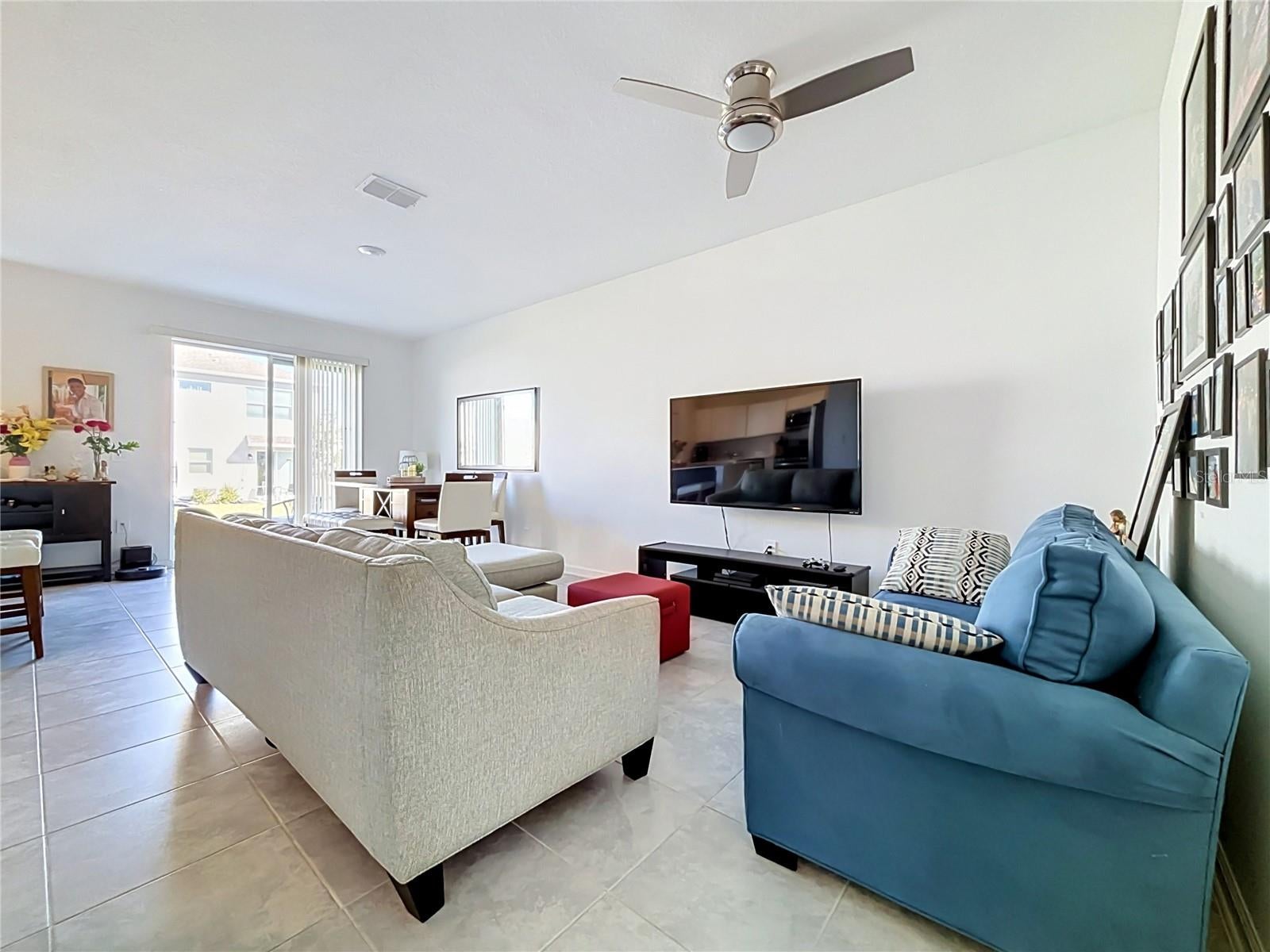2614 RUNNERS CIRCLE
