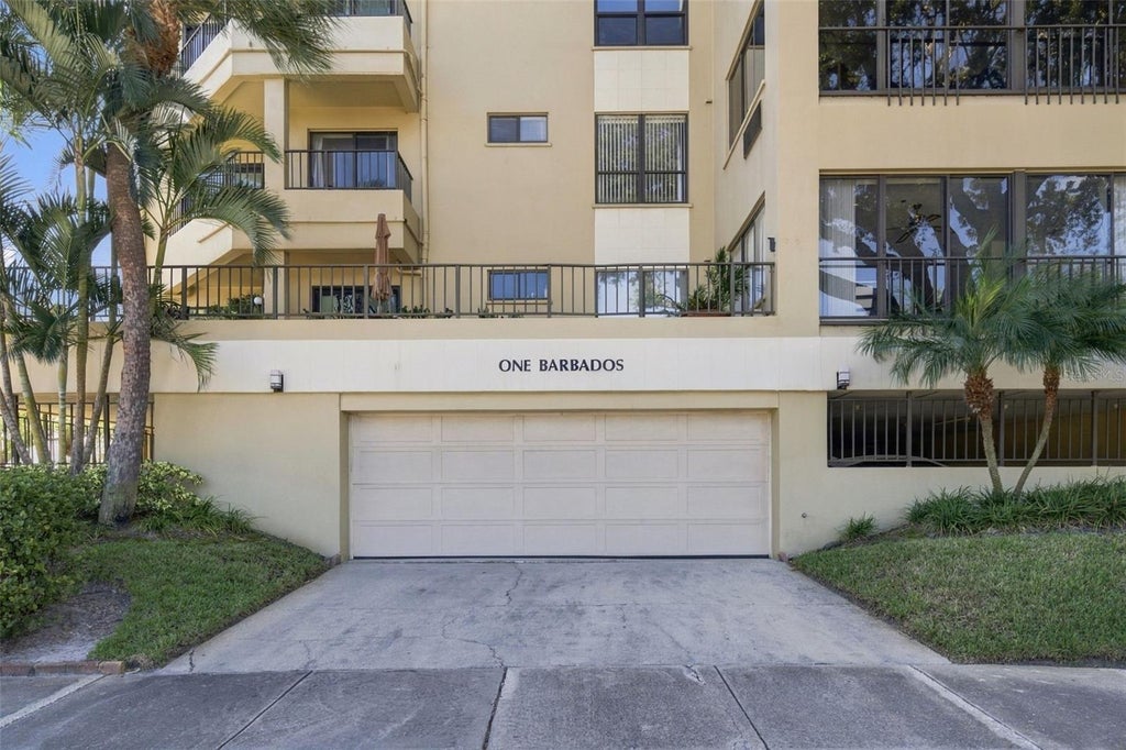 Photo of 1 Barbados Avenue #2D, Tampa, FL 33606 (MLS # TB8558419)
