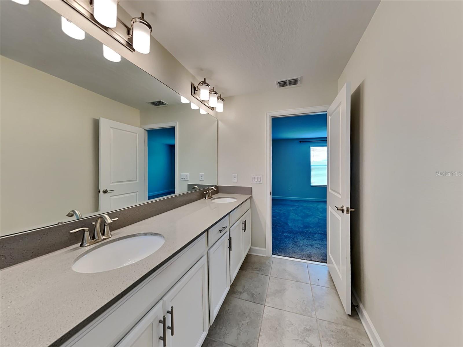 DRAYTON-PRESTON WOODS/PROVIDEN - Residential Lease
