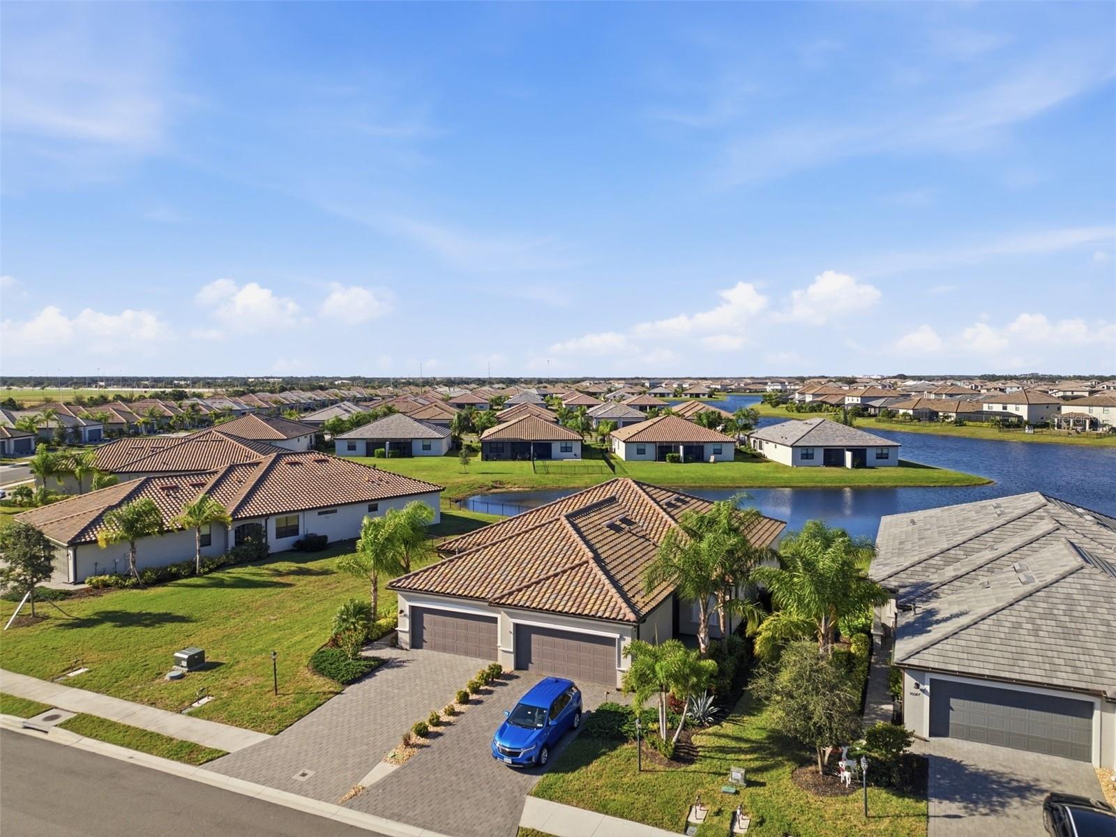 LORRAINE LAKES PH I - Residential