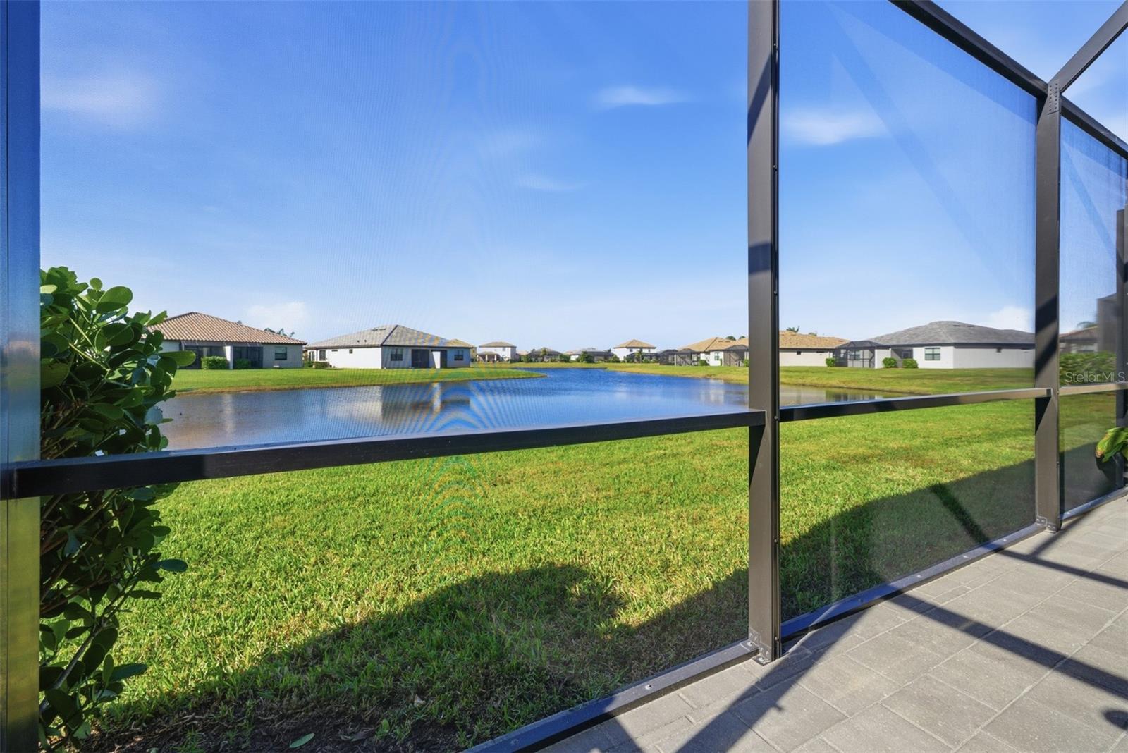 LORRAINE LAKES PH I - Residential