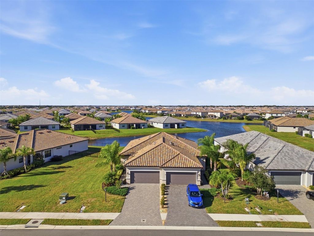 Photo of 16079 Sunny Day Drive, Bradenton, FL 34211 (MLS # A4675864)