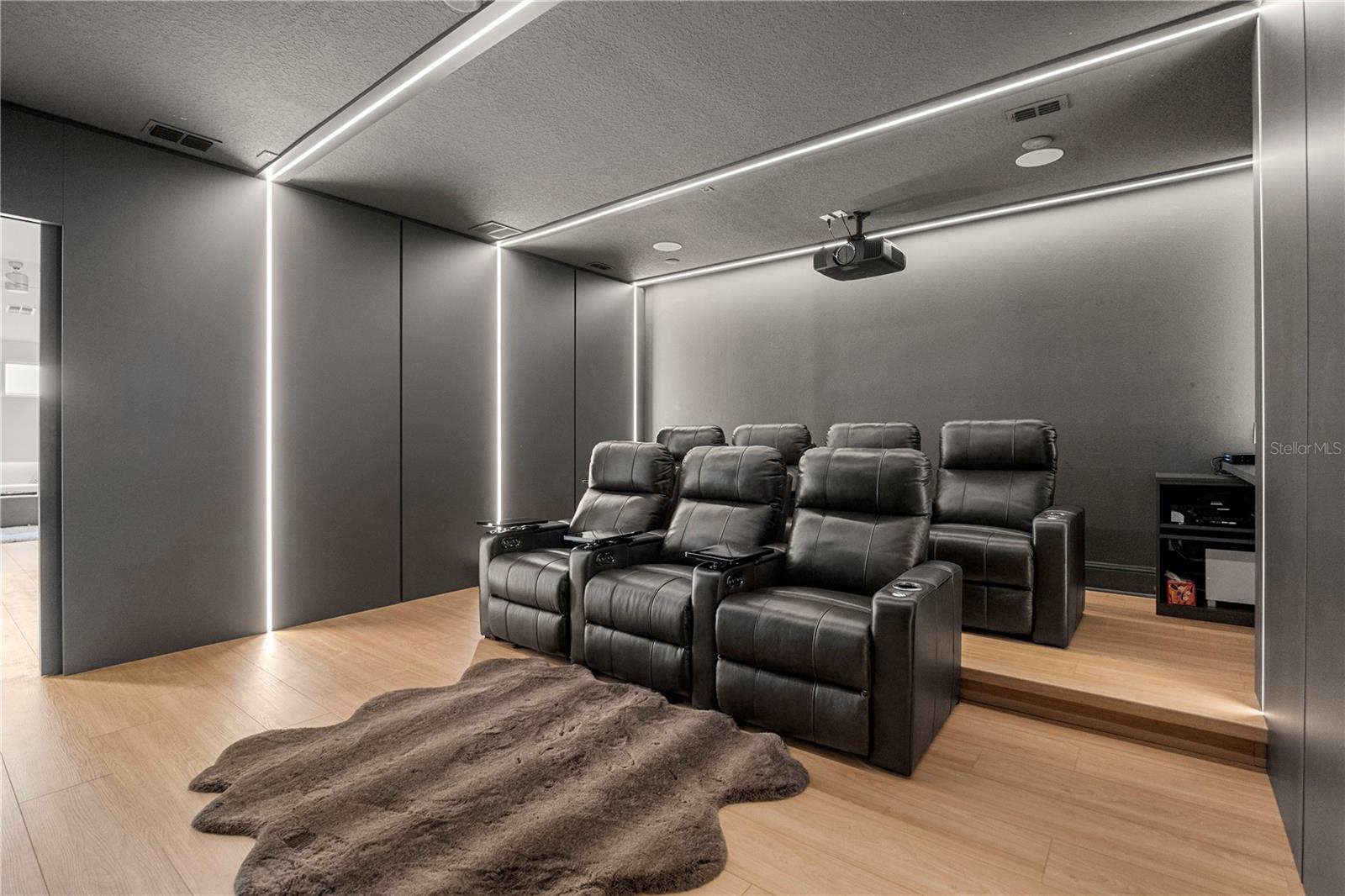 TWINWATERS - Residential