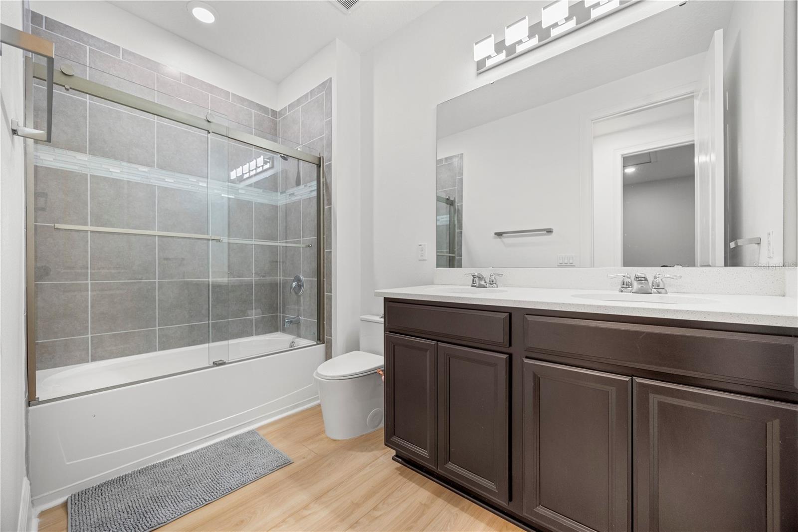 TWINWATERS - Residential