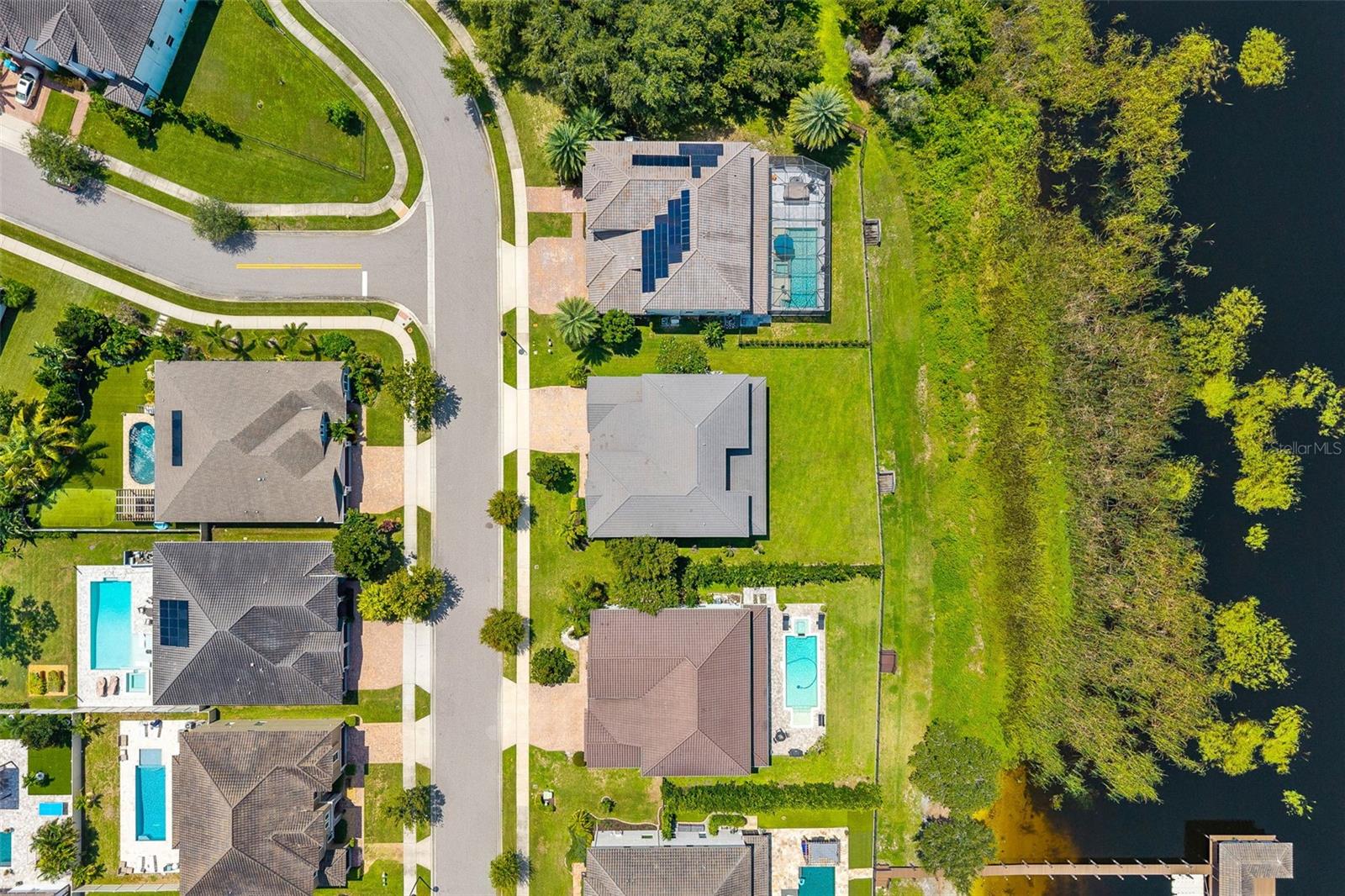 TWINWATERS - Residential