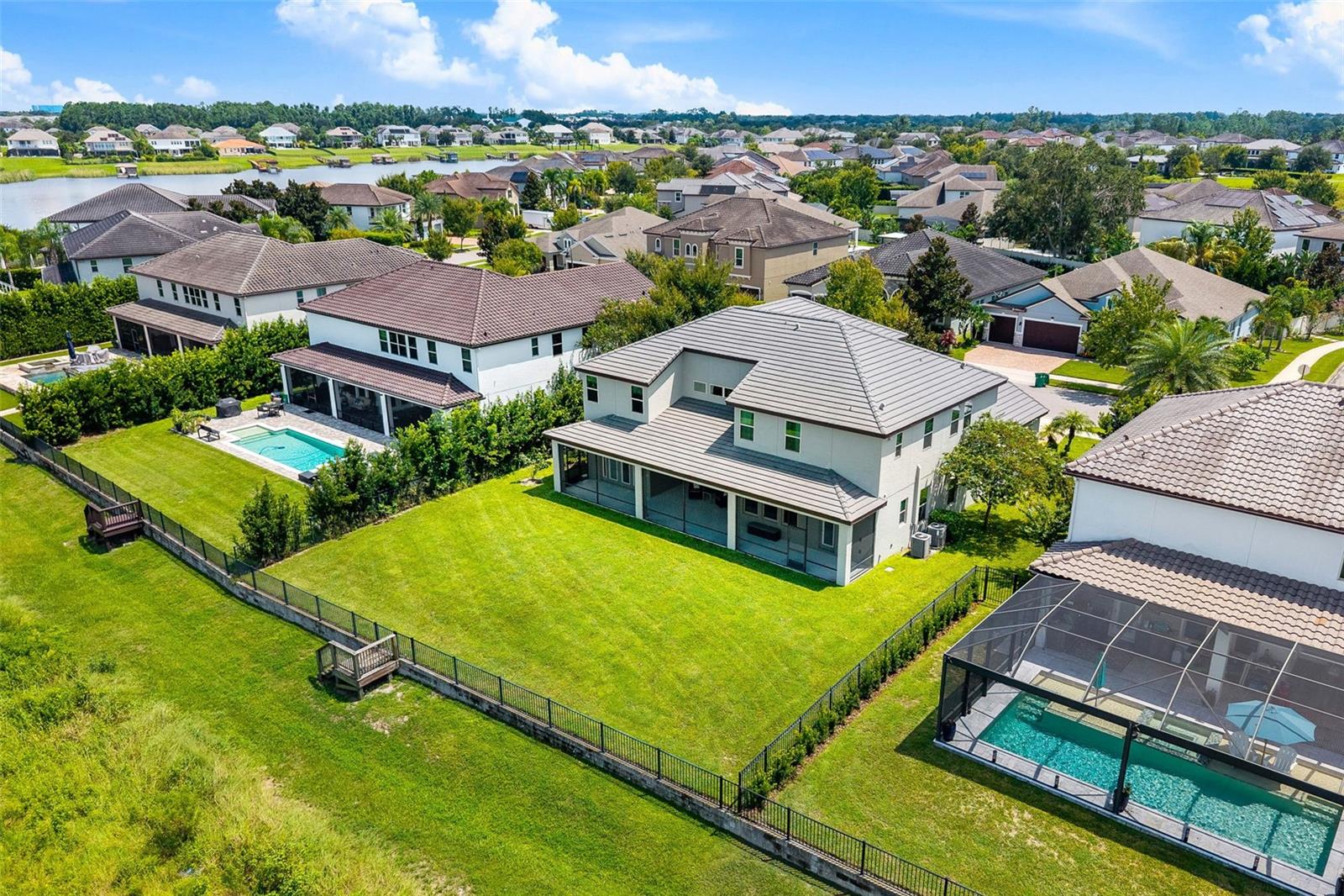 TWINWATERS - Residential