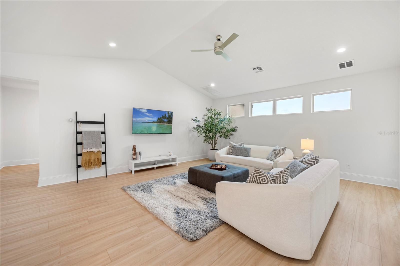 TWINWATERS - Residential