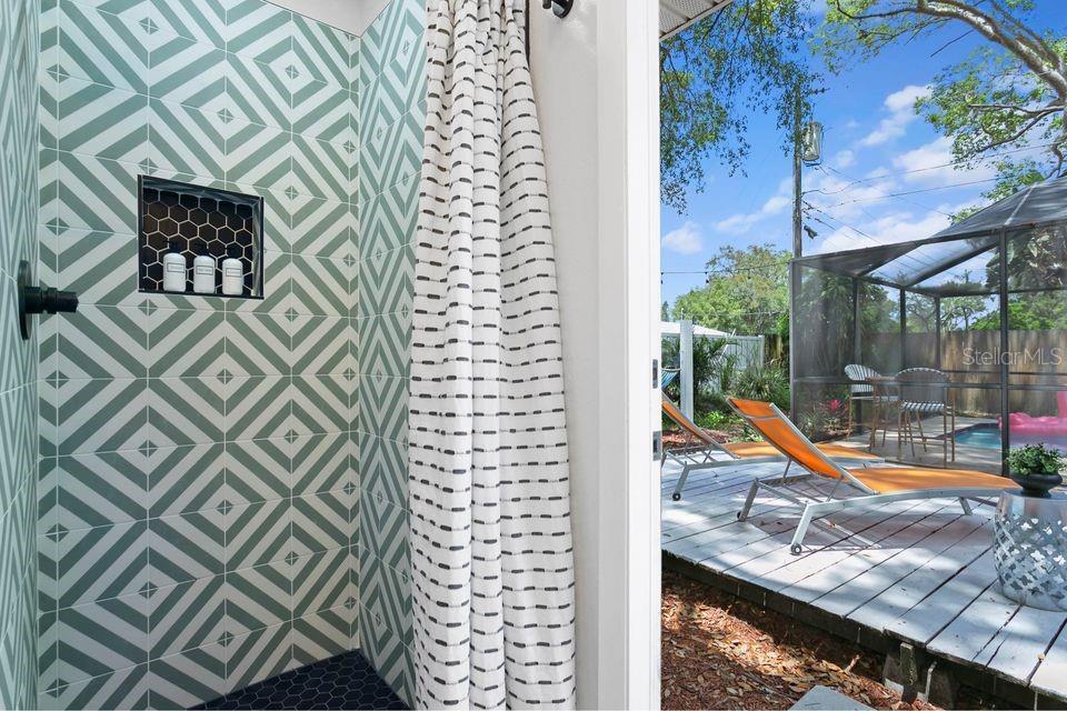 SEMINOLE LAKE VILLAGE 2ND ADD - Residential