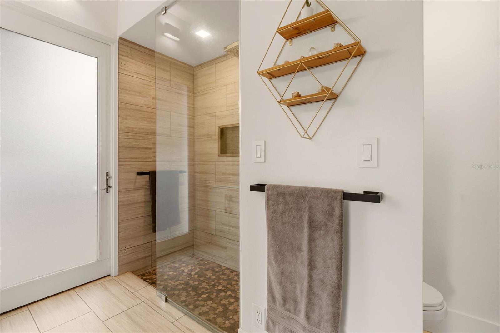 VIRGINIA HEIGHTS REP - Residential