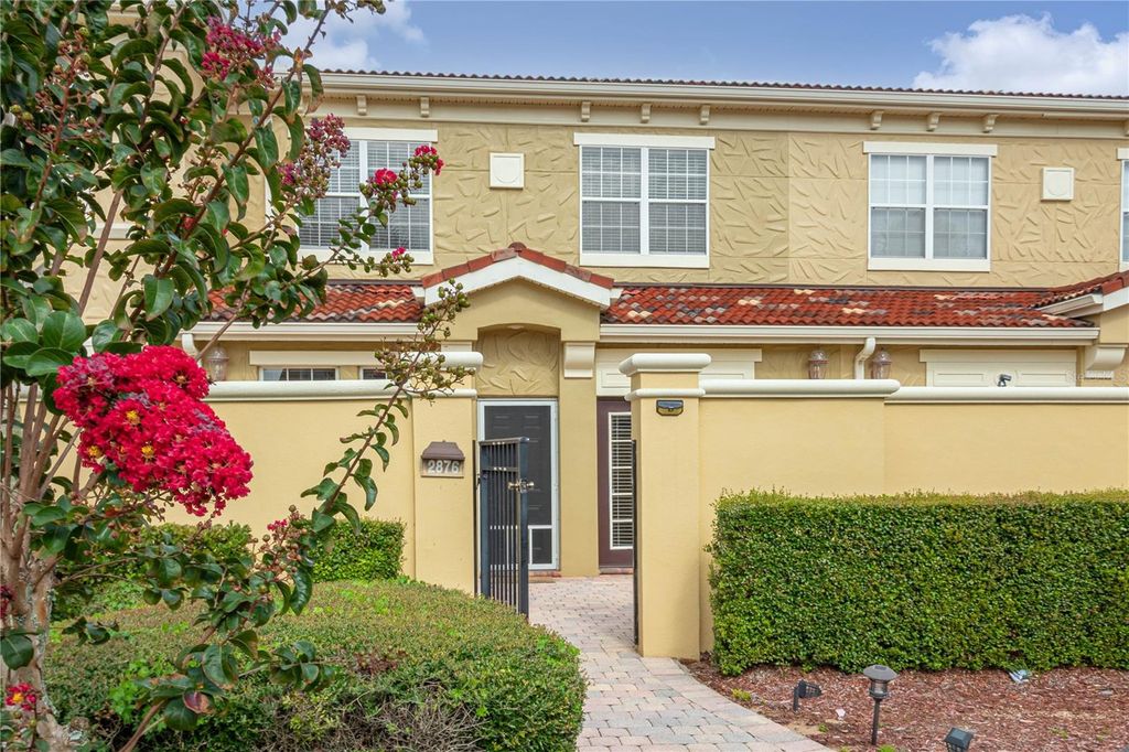 Photo of 2876 Bella Vista Drive, Davenport, FL 33897 (MLS # O6373588)