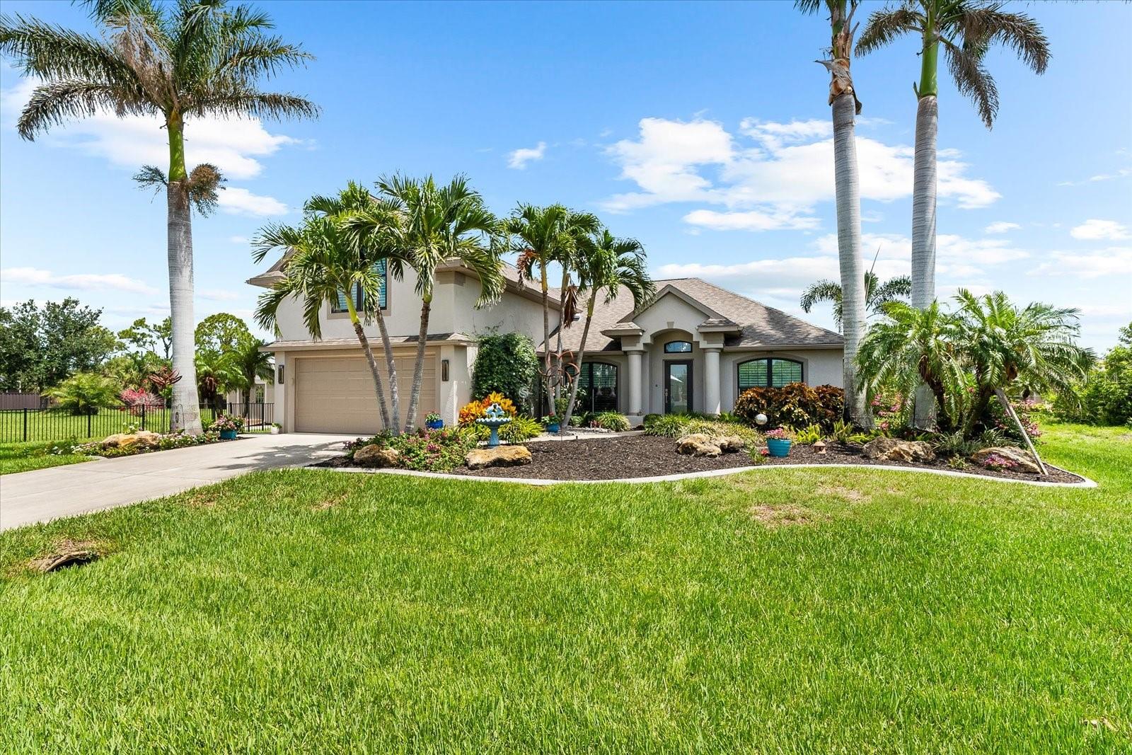15521 LAKELAND CIRCLE