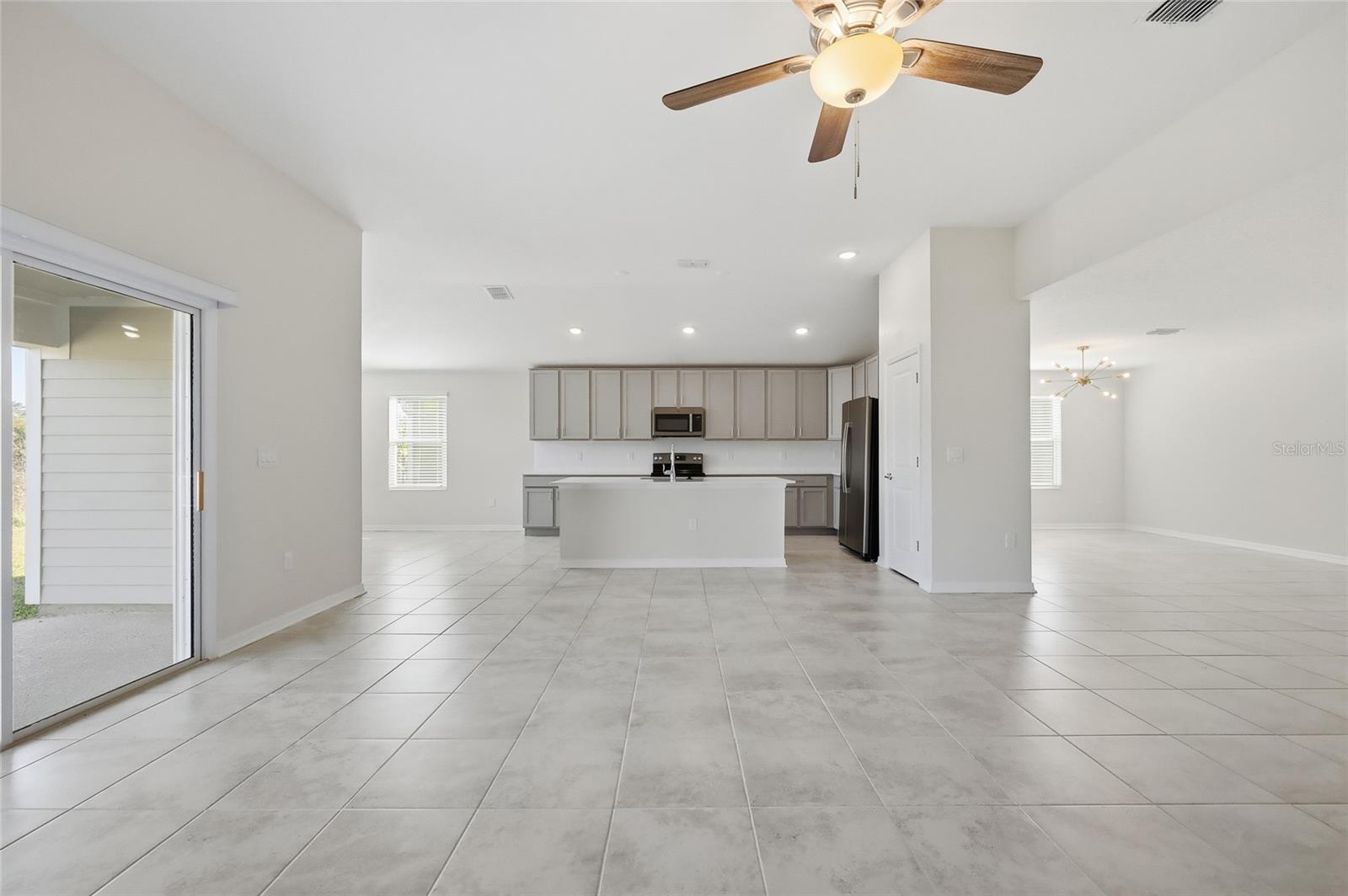 STOREY CREEK PH 2B - Residential