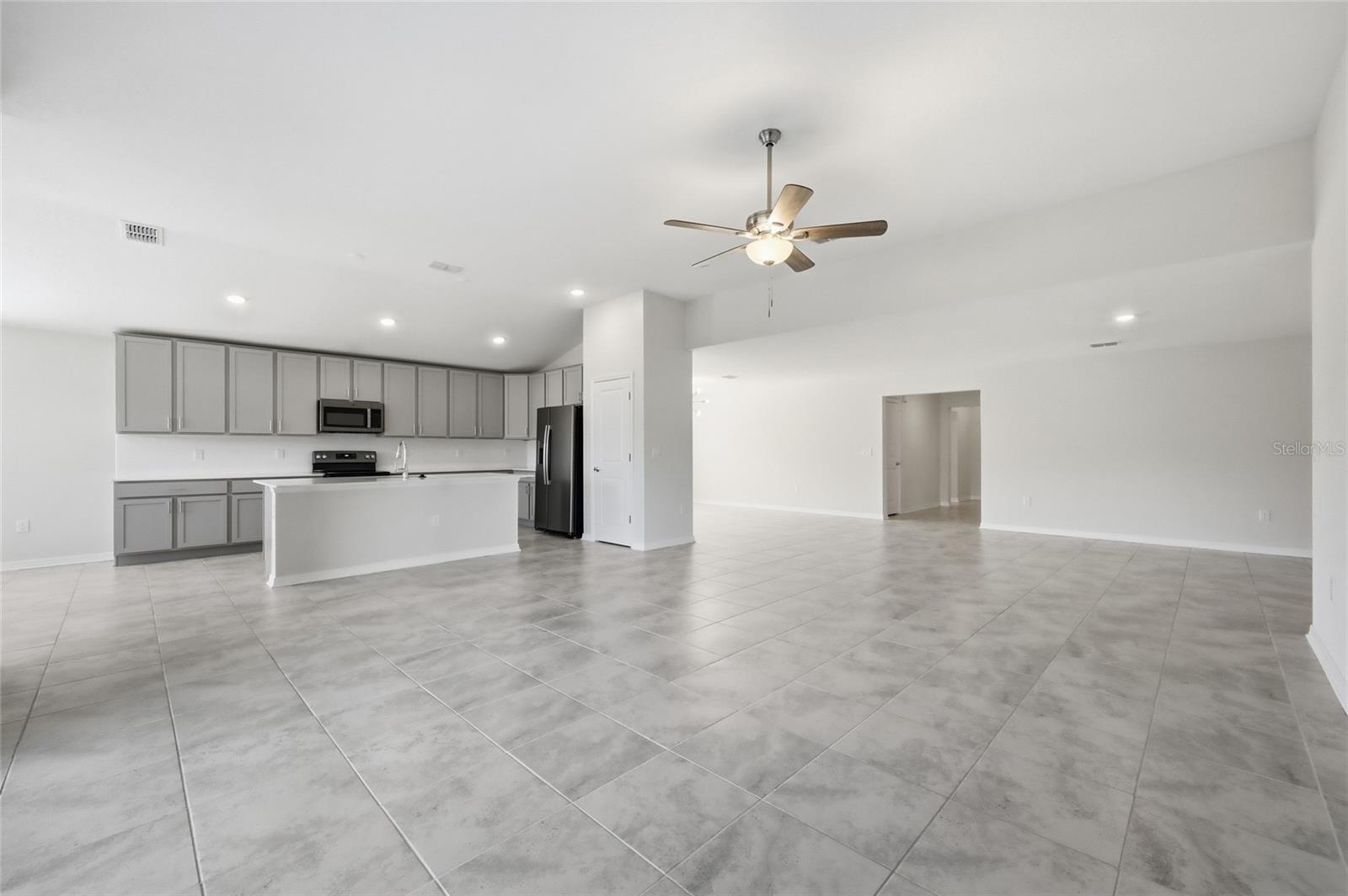 STOREY CREEK PH 2B - Residential