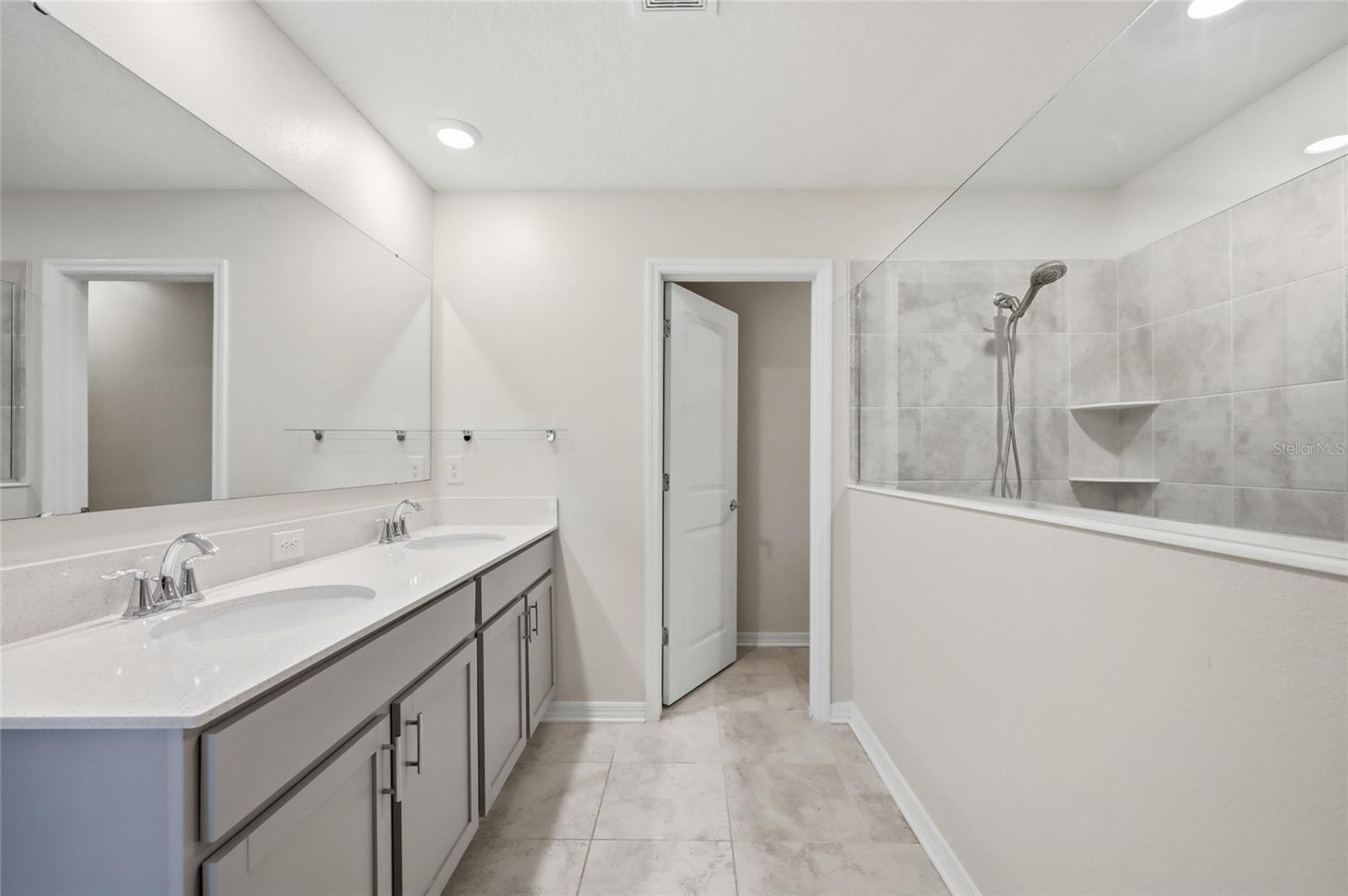 STOREY CREEK PH 2B - Residential