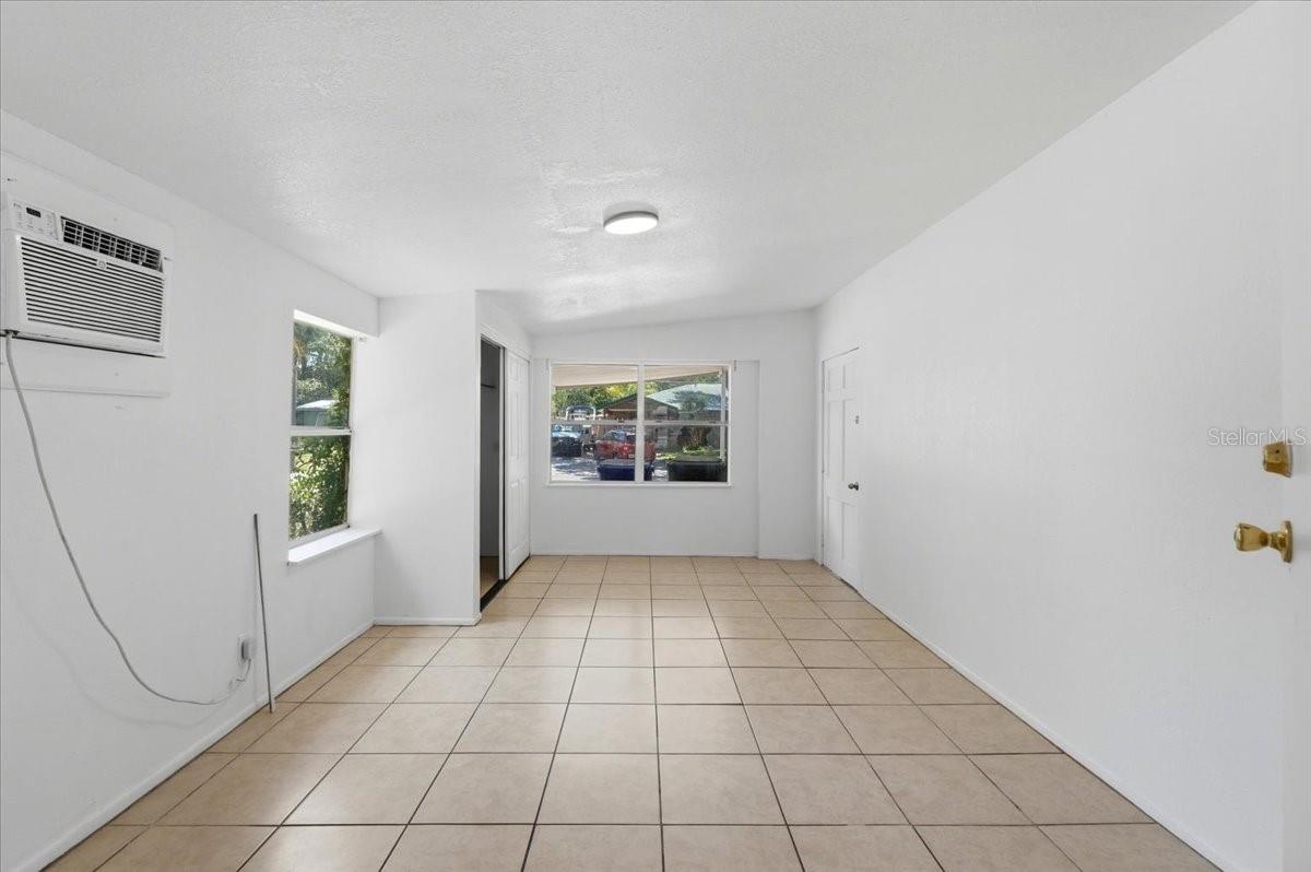 EDGEWOOD PARK - Residential