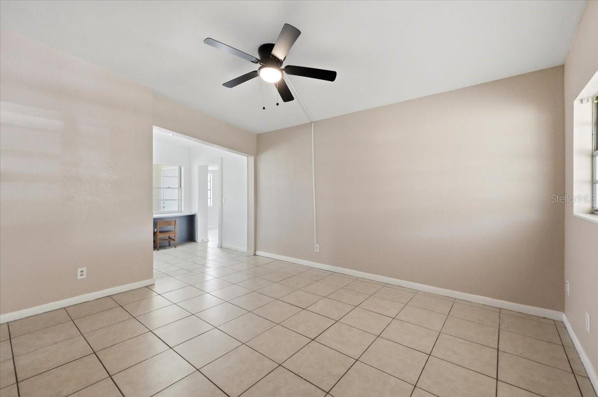 EDGEWOOD PARK - Residential