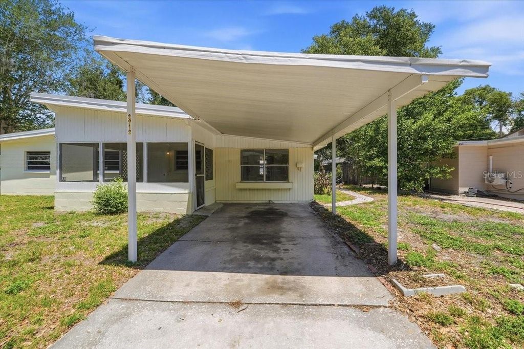Photo of 2912 Pineway Avenue, Lakeland, FL 33803 (MLS # P4938756)