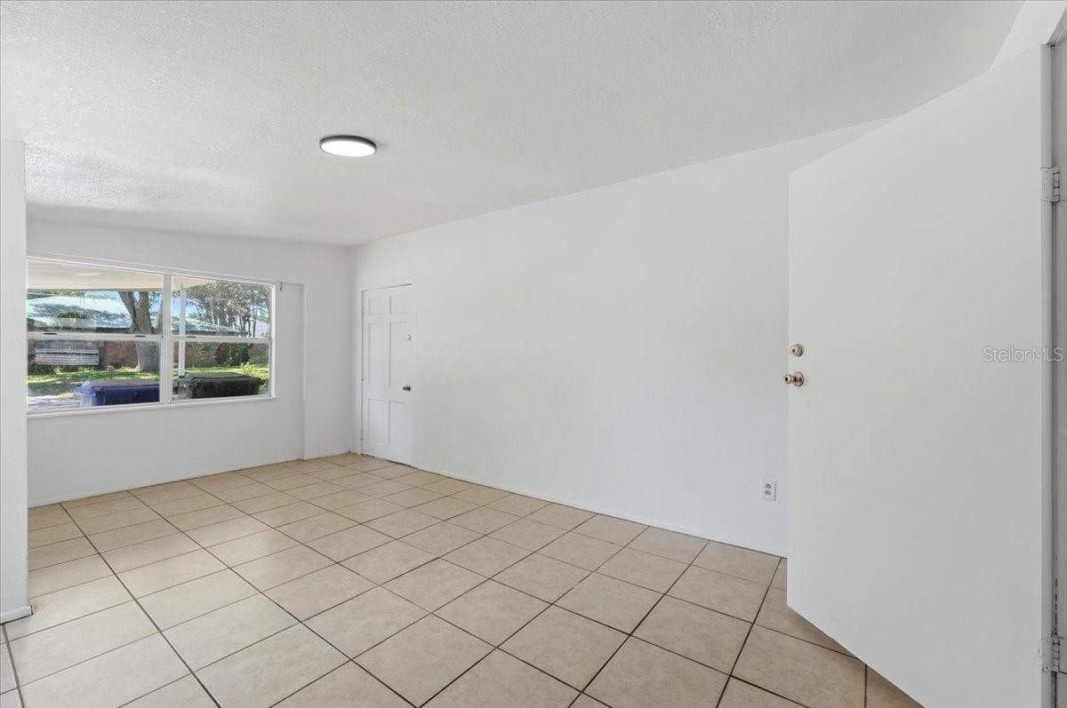 EDGEWOOD PARK - Residential