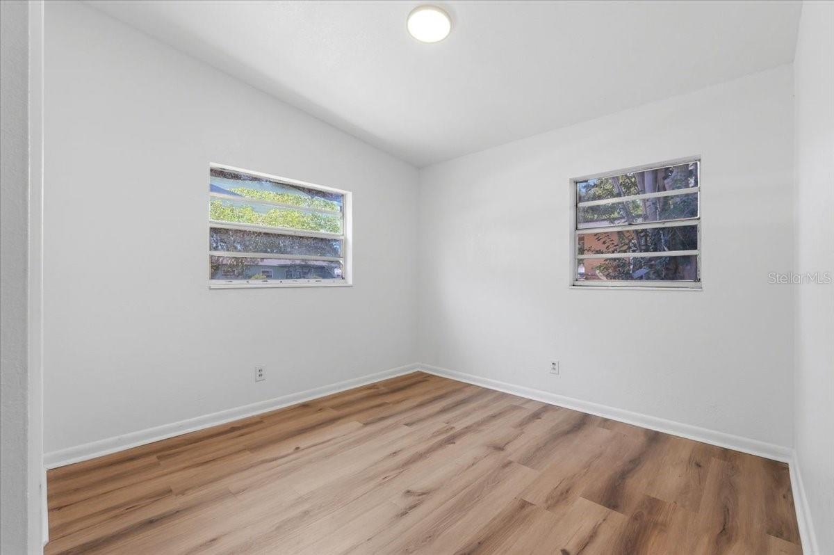 EDGEWOOD PARK - Residential
