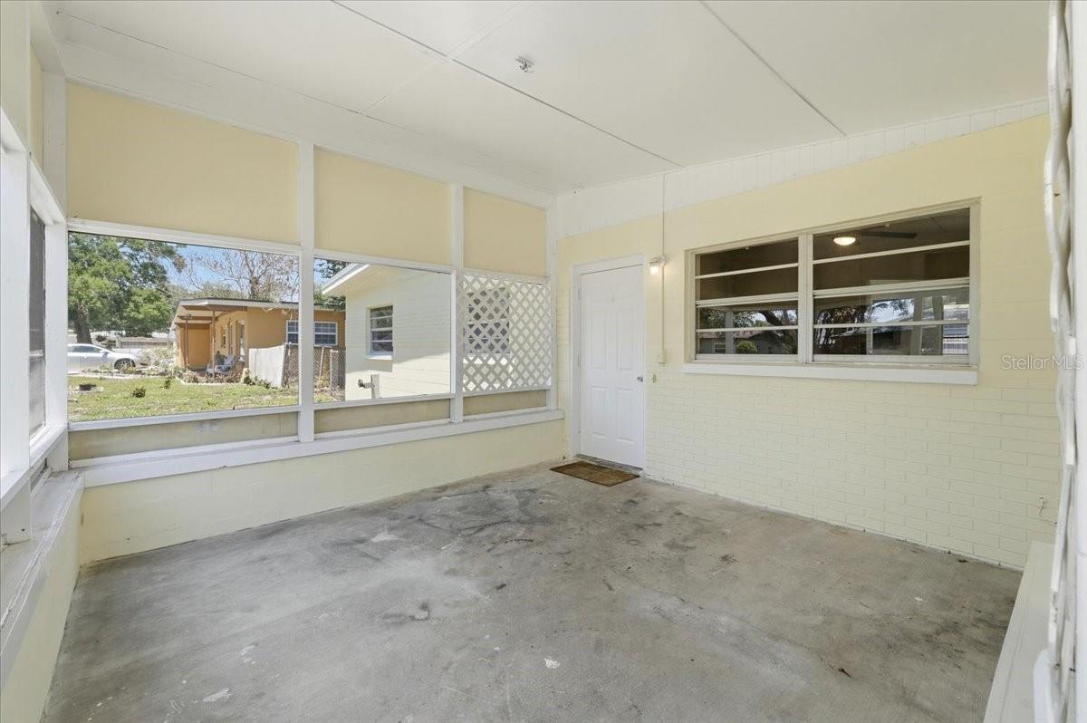 EDGEWOOD PARK - Residential