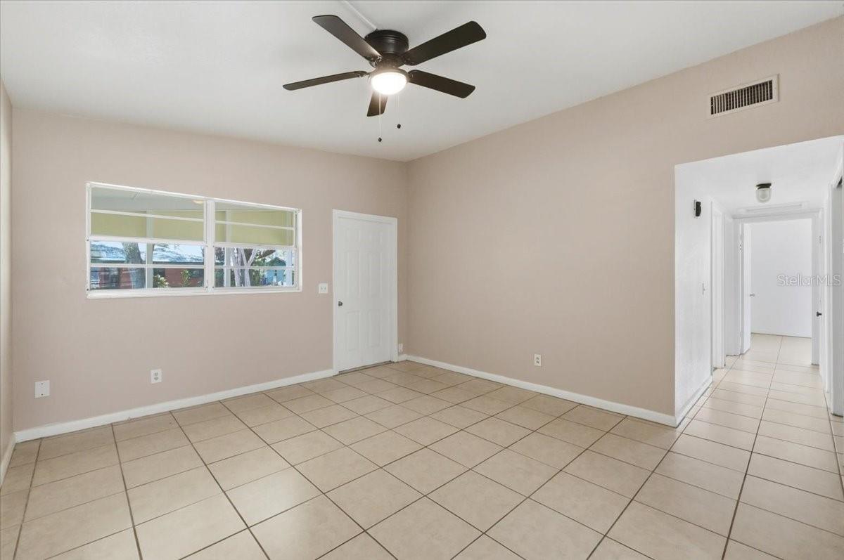 EDGEWOOD PARK - Residential