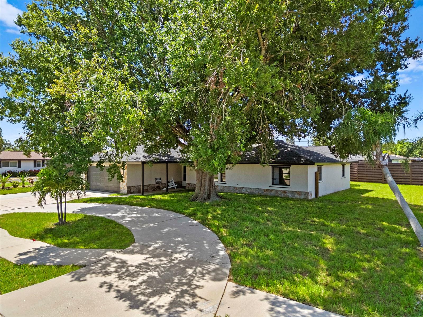 3136 WEBBER STREET