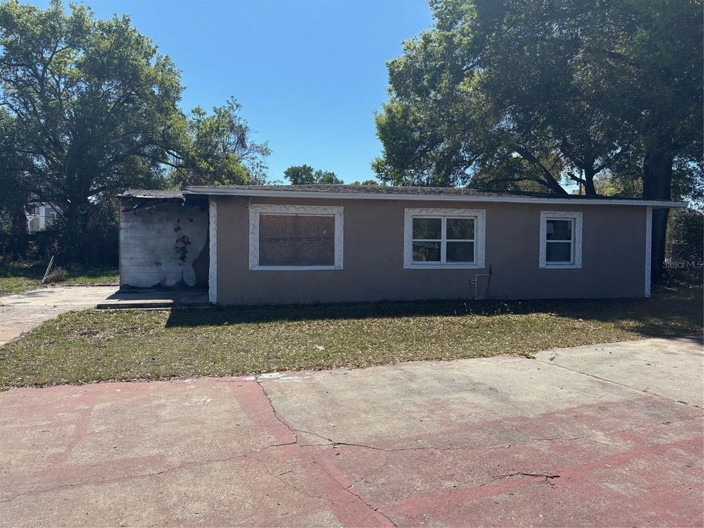 Photo of 403 Mercado Avenue, Orlando, FL 32807 (MLS # O6389808)