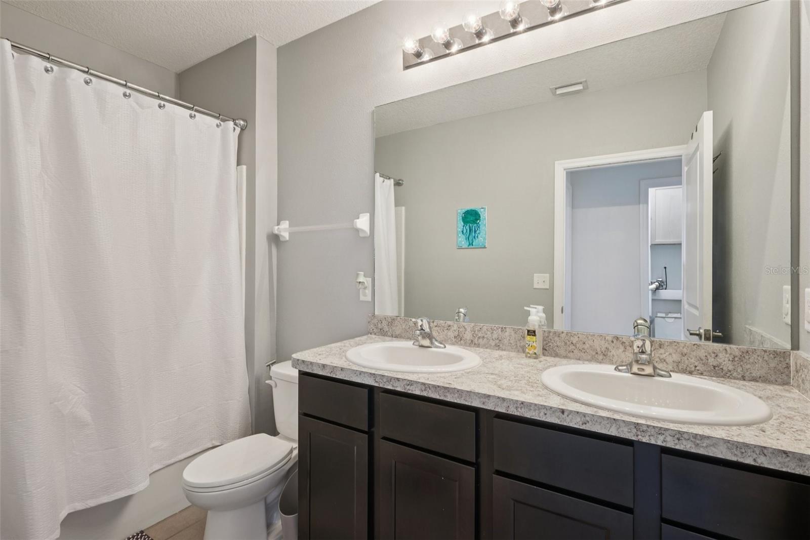 CARLTON LAKES WEST PH 2B - Residential