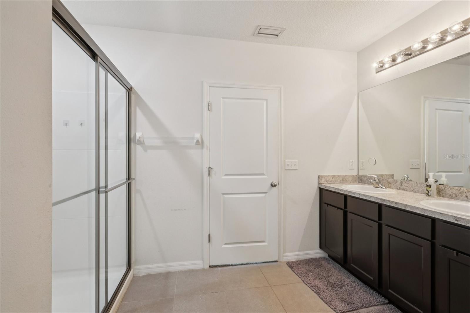 CARLTON LAKES WEST PH 2B - Residential