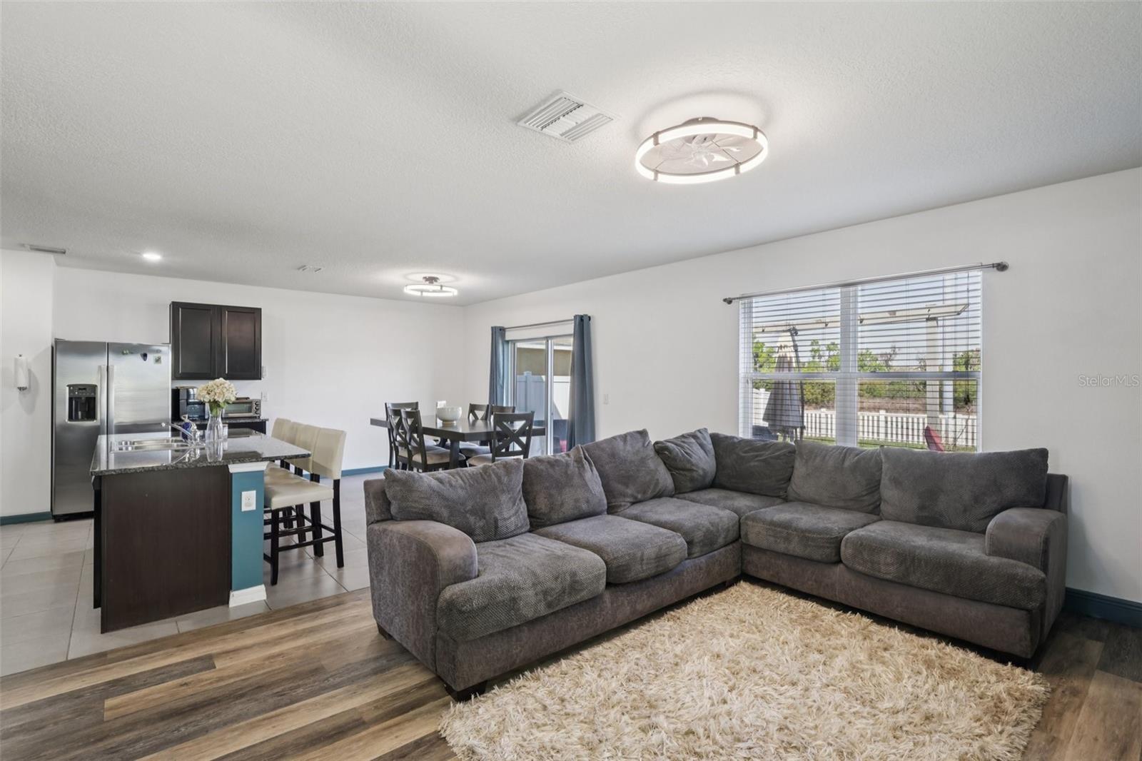 CARLTON LAKES WEST PH 2B - Residential