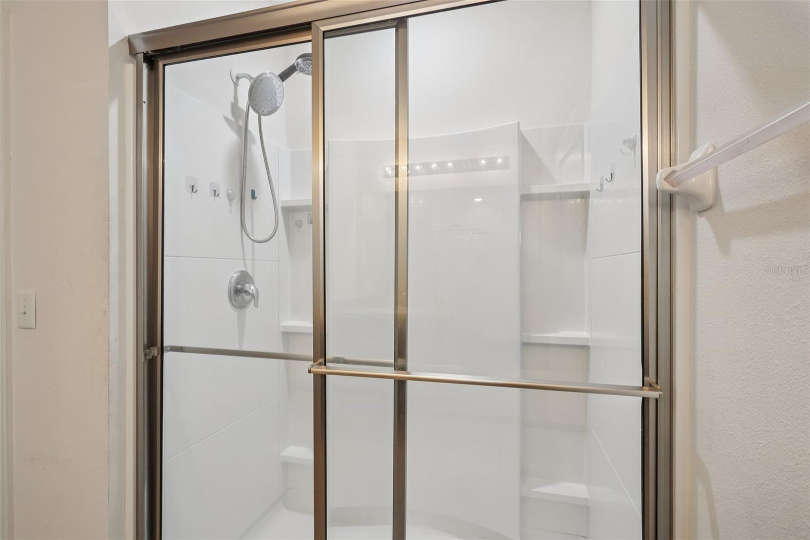 CARLTON LAKES WEST PH 2B - Residential