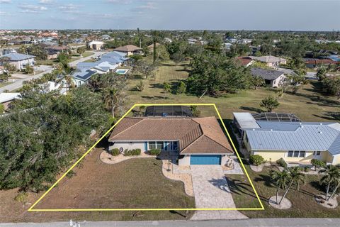 A home in PUNTA GORDA