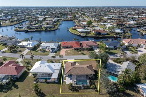 A home in PUNTA GORDA