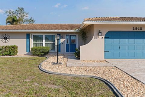 A home in PUNTA GORDA